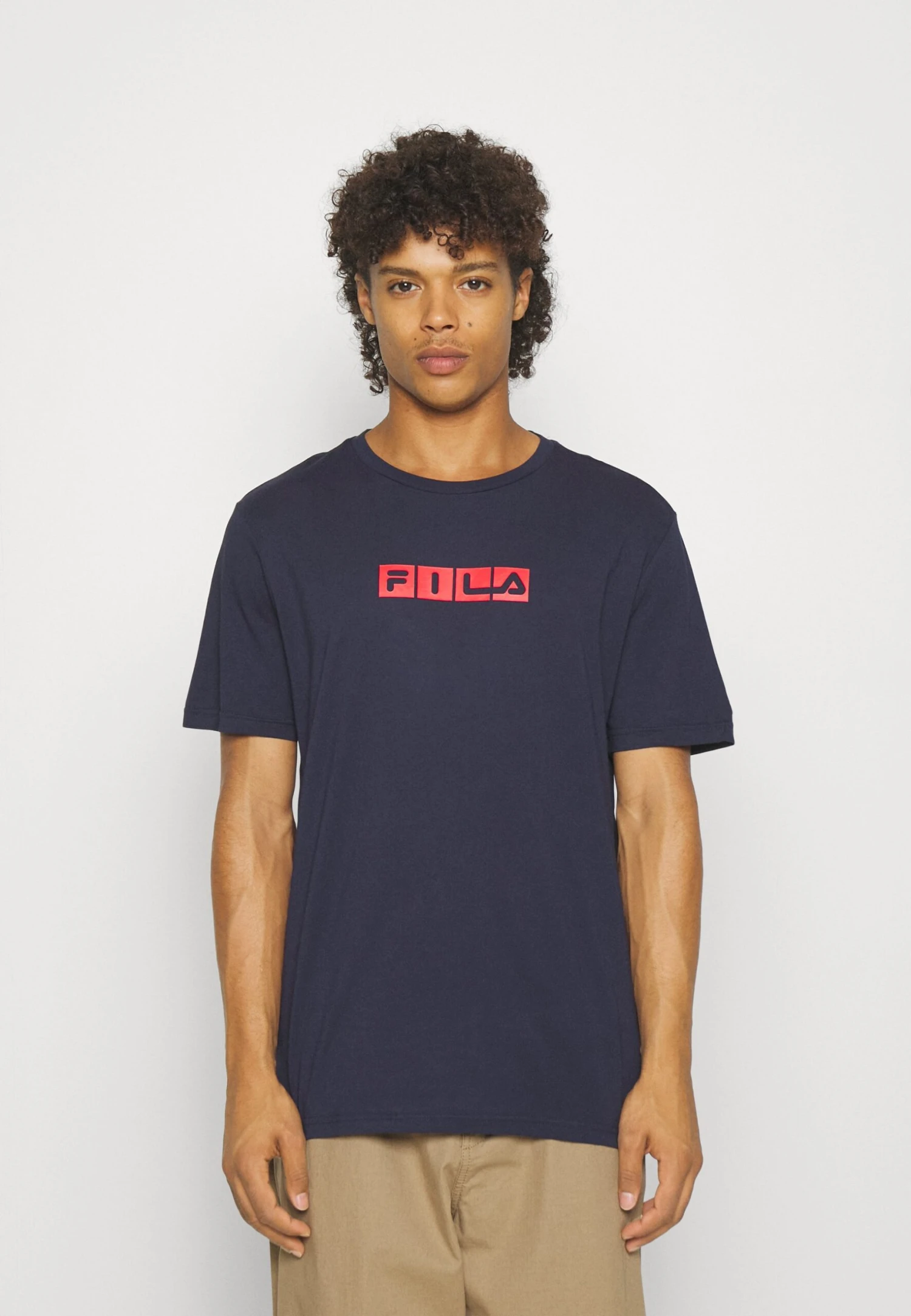 Fila Battweiler Unisex - Camiseta Estampada - Black Iris 1 Fila Battweiler Unisex - Camiseta Estampada - Black Iris