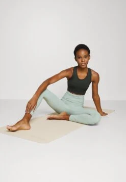 Fila Cervia High Waist Leggings - Medias - Iceberg Green -Fila 0d2288d7282c494894437b3723536891