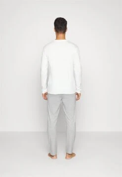 Fila Pyjama Set - Pijama - White/Grey Melange -Fila 0f75a8ca203743408358703ef1ed61d7