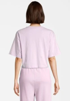 Fila Apparel Beuna Cropped Graphic Tee - Camiseta Estampada - Fair Orchid 7 Fila Apparel Beuna Cropped Graphic Tee - Camiseta Estampada - Fair Orchid -Fila 1173fe92e463408ea84406682c78388a