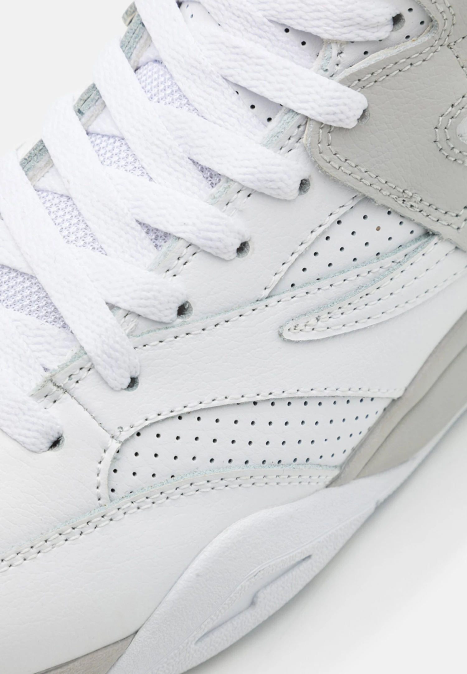 Fila Squad Mid - Zapatillas Altas - White/Gray Violet 6 Fila Squad Mid - Zapatillas Altas - White/Gray Violet - Imagen 6