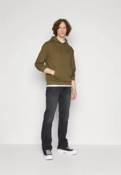 Fila Balbronn Hoody - Sudadera - Olive Night 12 Fila Balbronn Hoody - Sudadera - Olive Night -Fila 1ddde68c8ca14346a540457b5791aef0