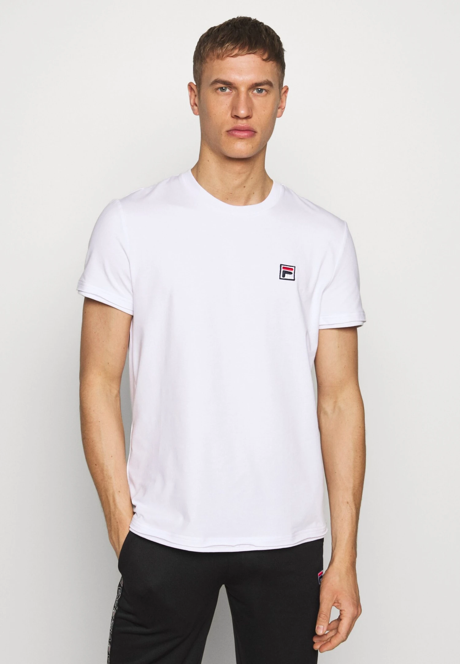 Fila Jonas - Camiseta Básica - White 1 Fila Jonas - Camiseta Básica - White