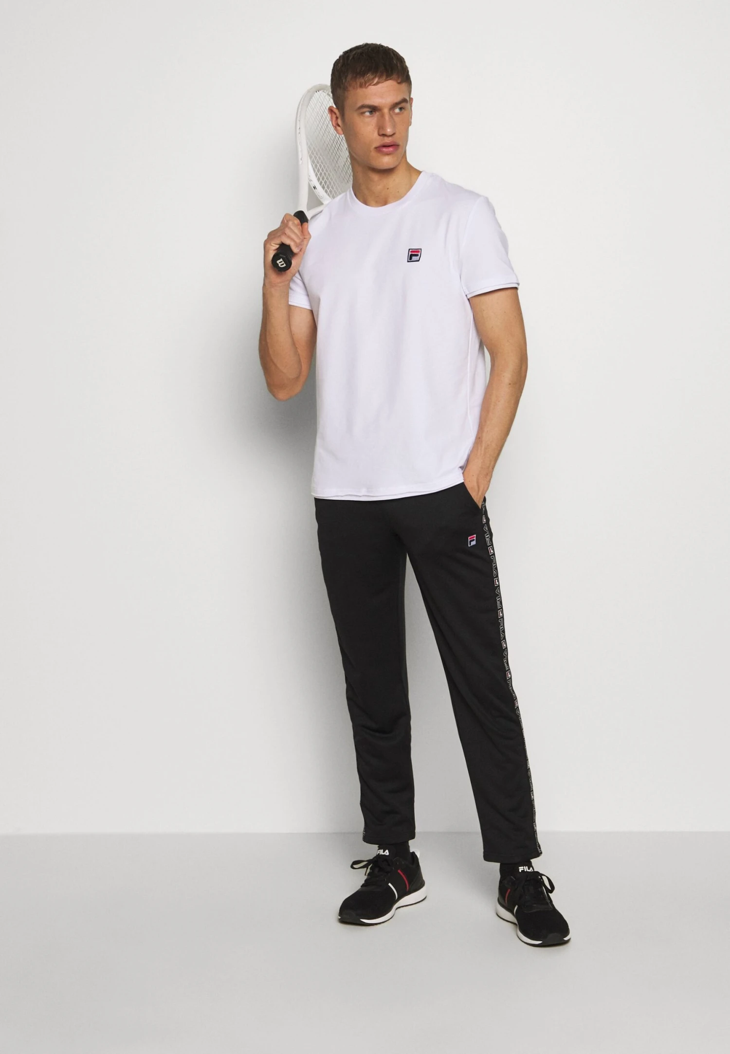 Fila Jonas - Camiseta Básica - White 2 Fila Jonas - Camiseta Básica - White - Imagen 2