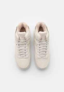 Fila M-Squad Mid Wmn - Zapatillas Altas - Marshmallow 11 Fila M-Squad Mid Wmn - Zapatillas Altas - Marshmallow -Fila 3395c6ad43604b20822b717023102c6c