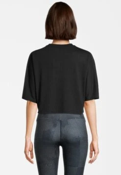 Fila Apparel Recanati Cropped- Camiseta Básica - Black -Fila 36f9159350294c1e9522ad8af79f6048