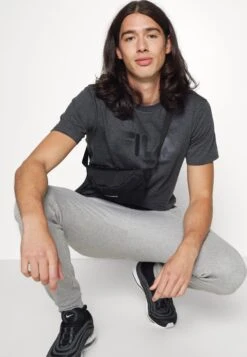 Fila Bellano- Camiseta Estampada - Dark Grey -Fila 376d754bdda642479d77a791ec19deaa