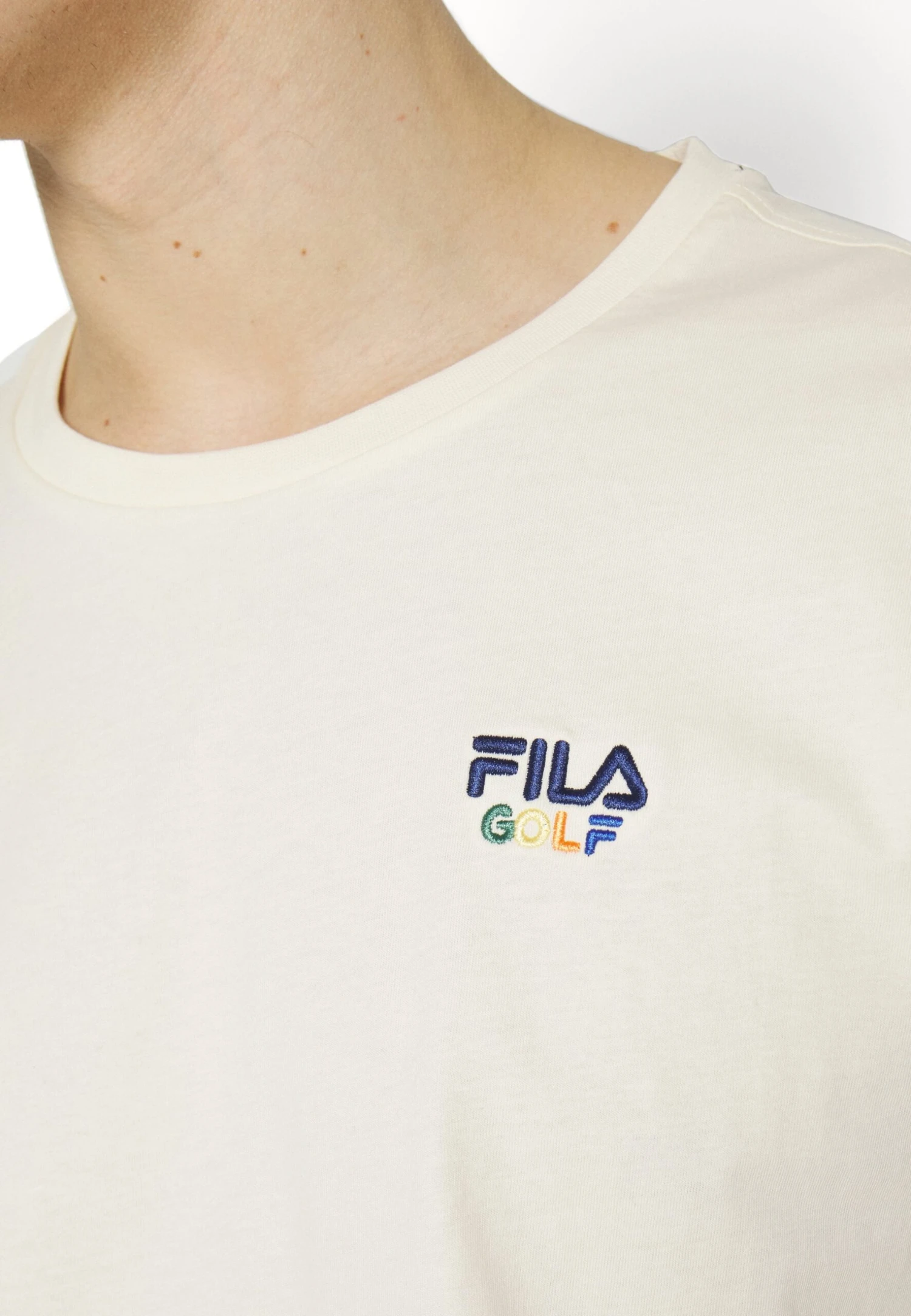 Fila Binzen Regular Graphic Tee - Camiseta Básica - Antique White 7 Fila Binzen Regular Graphic Tee - Camiseta Básica - Antique White - Imagen 7
