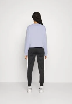 Fila Roana Cropped Crew - Sudadera - Lavender Lustre -Fila 47333f03f8bc4c5a991ab949c143d490