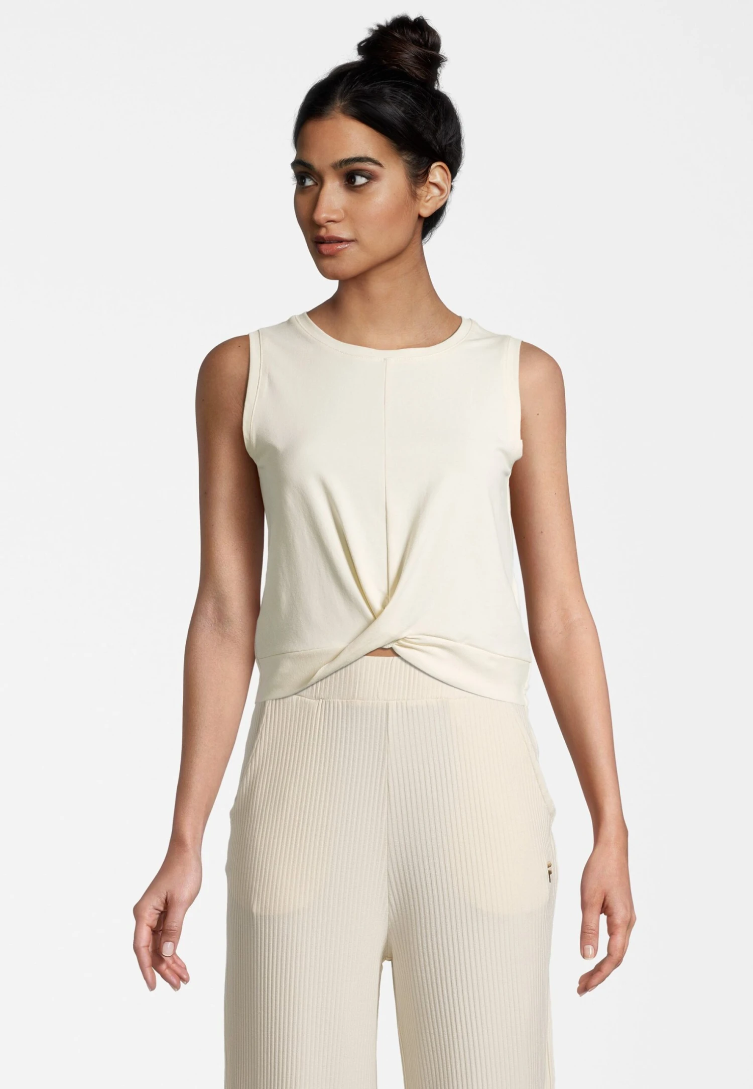 Fila Carnac - Top - Antique White 1 Fila Carnac - Top - Antique White