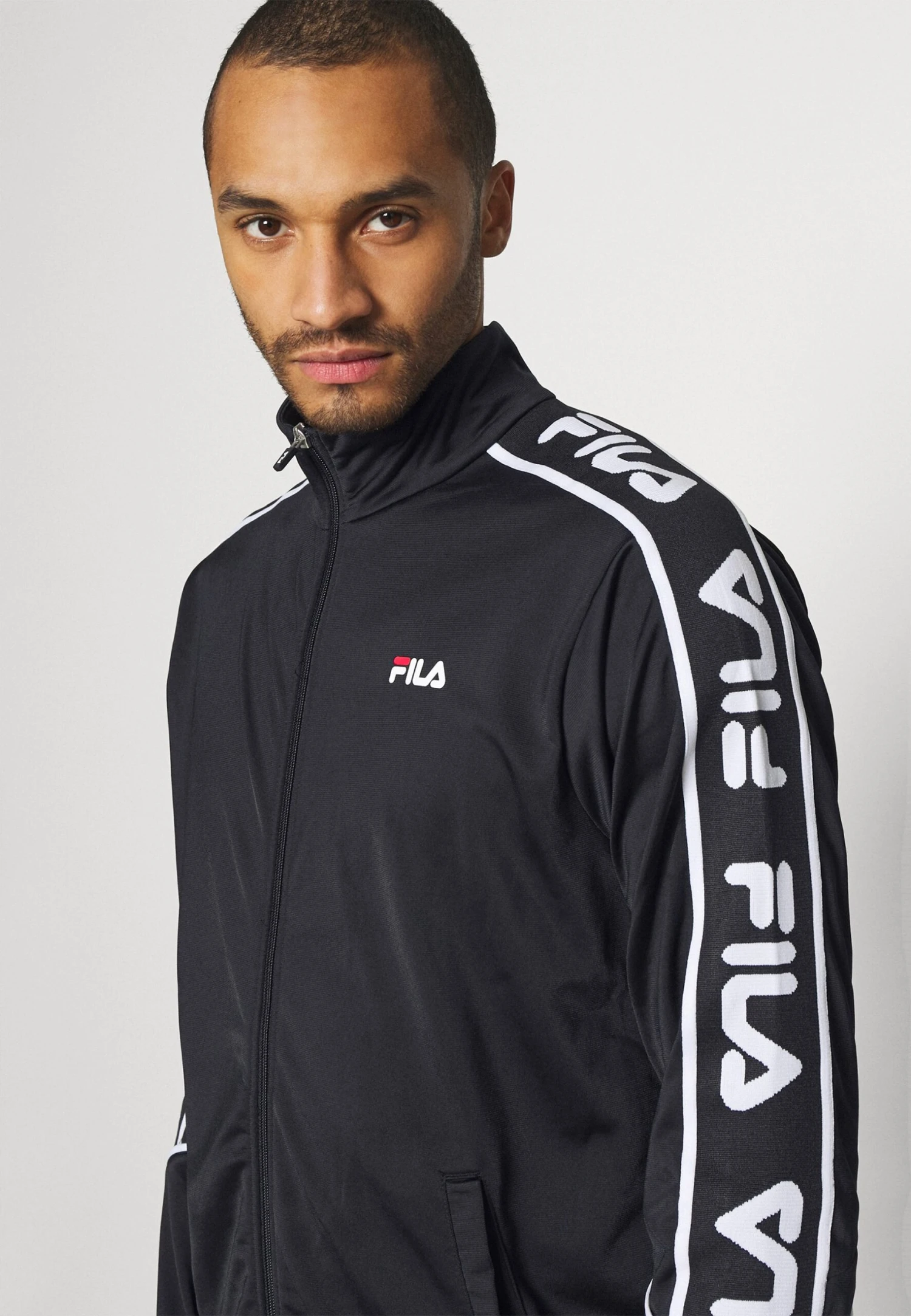 Fila Ted Track Jacket - Chaqueta De Entrenamiento - Black 4 Fila Ted Track Jacket - Chaqueta De Entrenamiento - Black - Imagen 4
