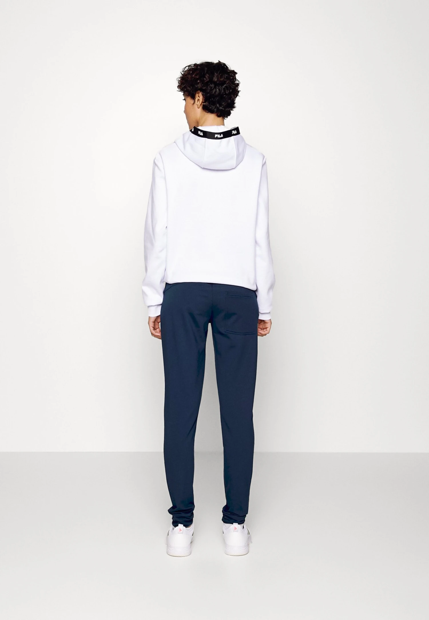 Fila Liz - Pantalones Deportivos - Peacoat Blue 3 Fila Liz - Pantalones Deportivos - Peacoat Blue - Imagen 3
