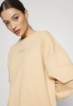 Fila Nessa Crew - Sudadera - Latte 9 Fila Nessa Crew - Sudadera - Latte -Fila 6d43966f95e74228a63c6e86f15611ee