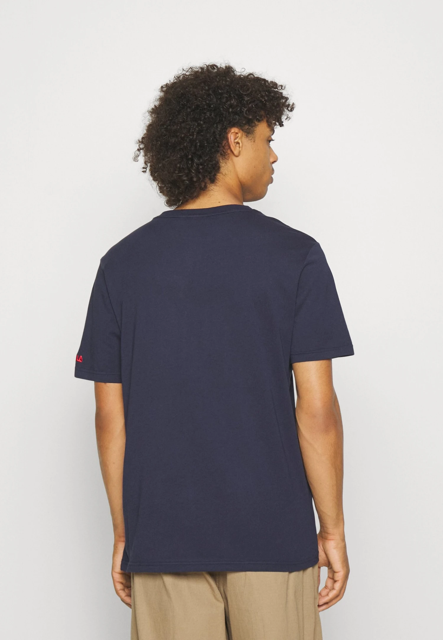 Fila Battweiler Unisex - Camiseta Estampada - Black Iris 3 Fila Battweiler Unisex - Camiseta Estampada - Black Iris - Imagen 3