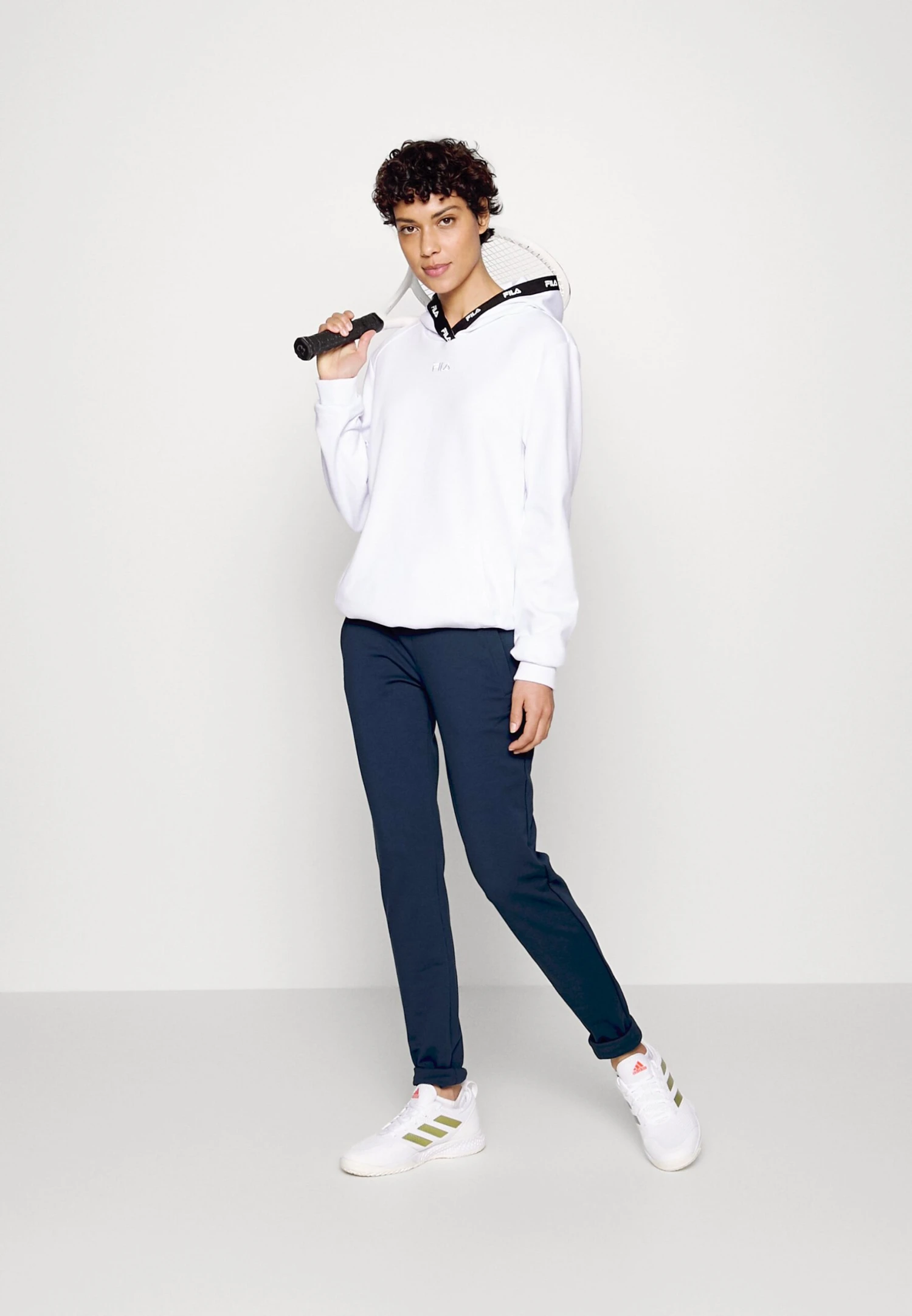 Fila Liz - Pantalones Deportivos - Peacoat Blue 2 Fila Liz - Pantalones Deportivos - Peacoat Blue - Imagen 2