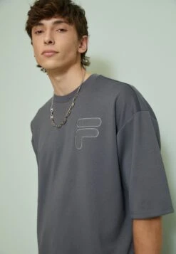 Fila Castellar Oversized Tee - Camiseta Estampada - Iron Gate