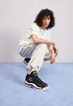 Fila Grant Hill 2 Mid - Zapatillas Altas - Black -Fila 827a10025ed946fba938aea1f32f0d83