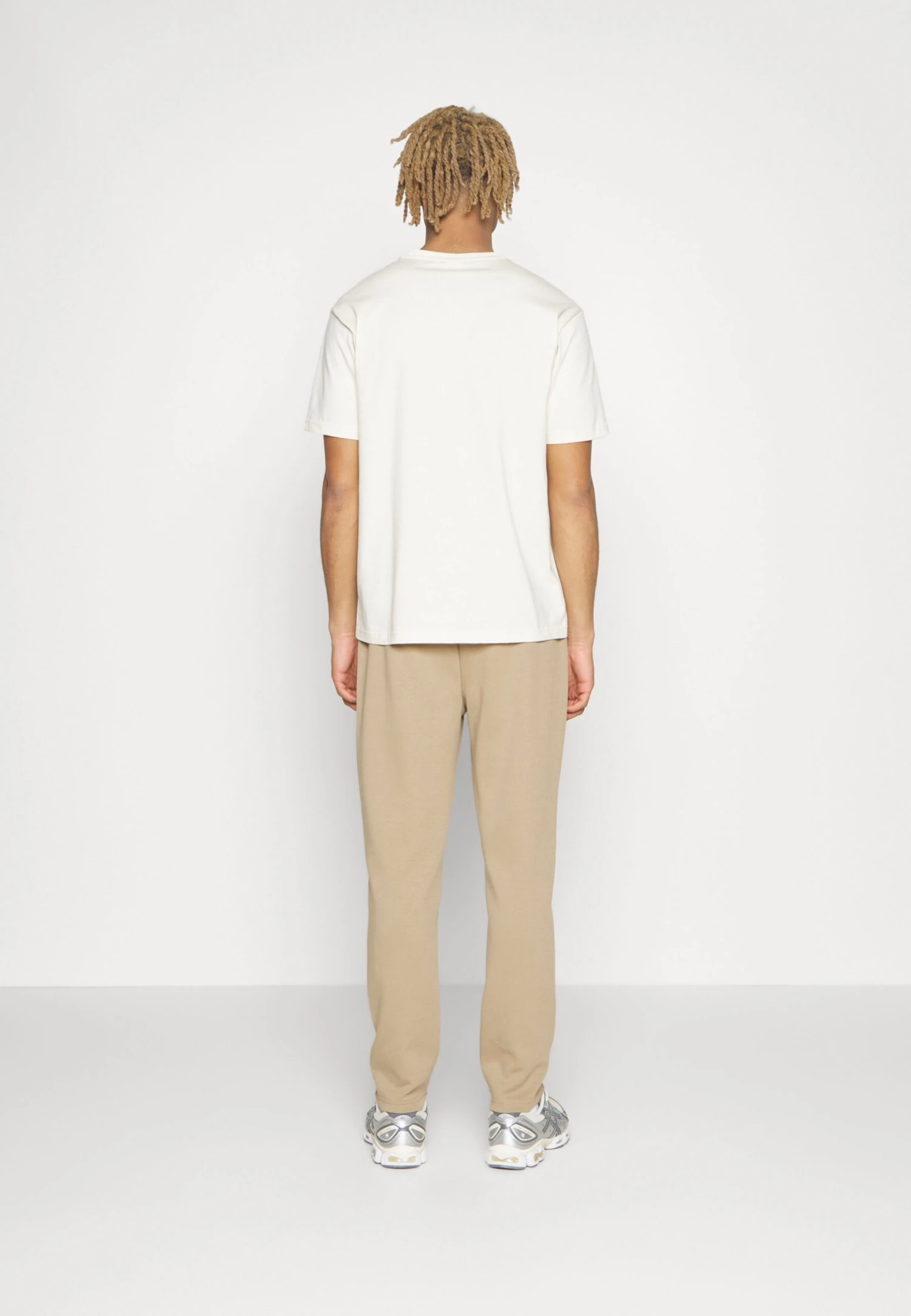 Fila Costa Pants - Pantalones Deportivos - Sepia Tint 4 Fila Costa Pants - Pantalones Deportivos - Sepia Tint - Imagen 4