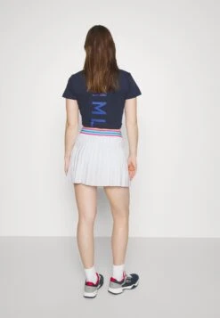 Fila Skort Finja - Falda Plisada - White 9 Fila Skort Finja - Falda Plisada - White -Fila a18994200a594f58862cbe744198c1cd