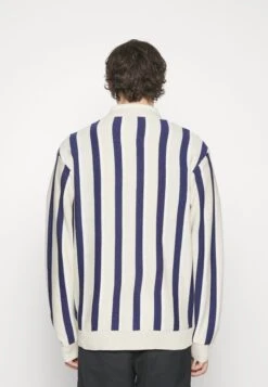 Fila Trabitz Cardigan - Chaqueta De Punto - Fields Of Rye -Fila ac70180d193544fe9e6475b881819cf4