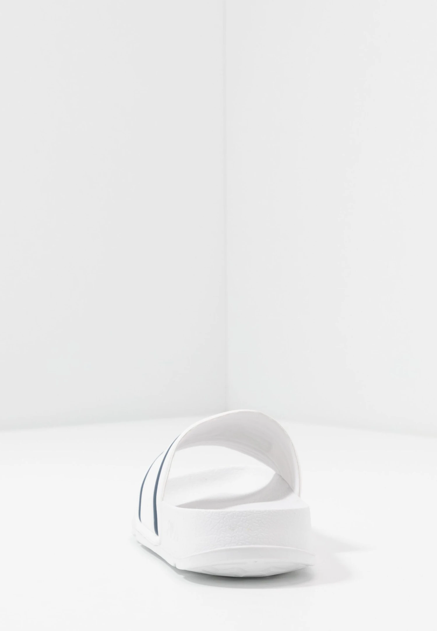 Fila Morro Bay Unisex - Sandalias Planas - White 5 Fila Morro Bay Unisex - Sandalias Planas - White - Imagen 5