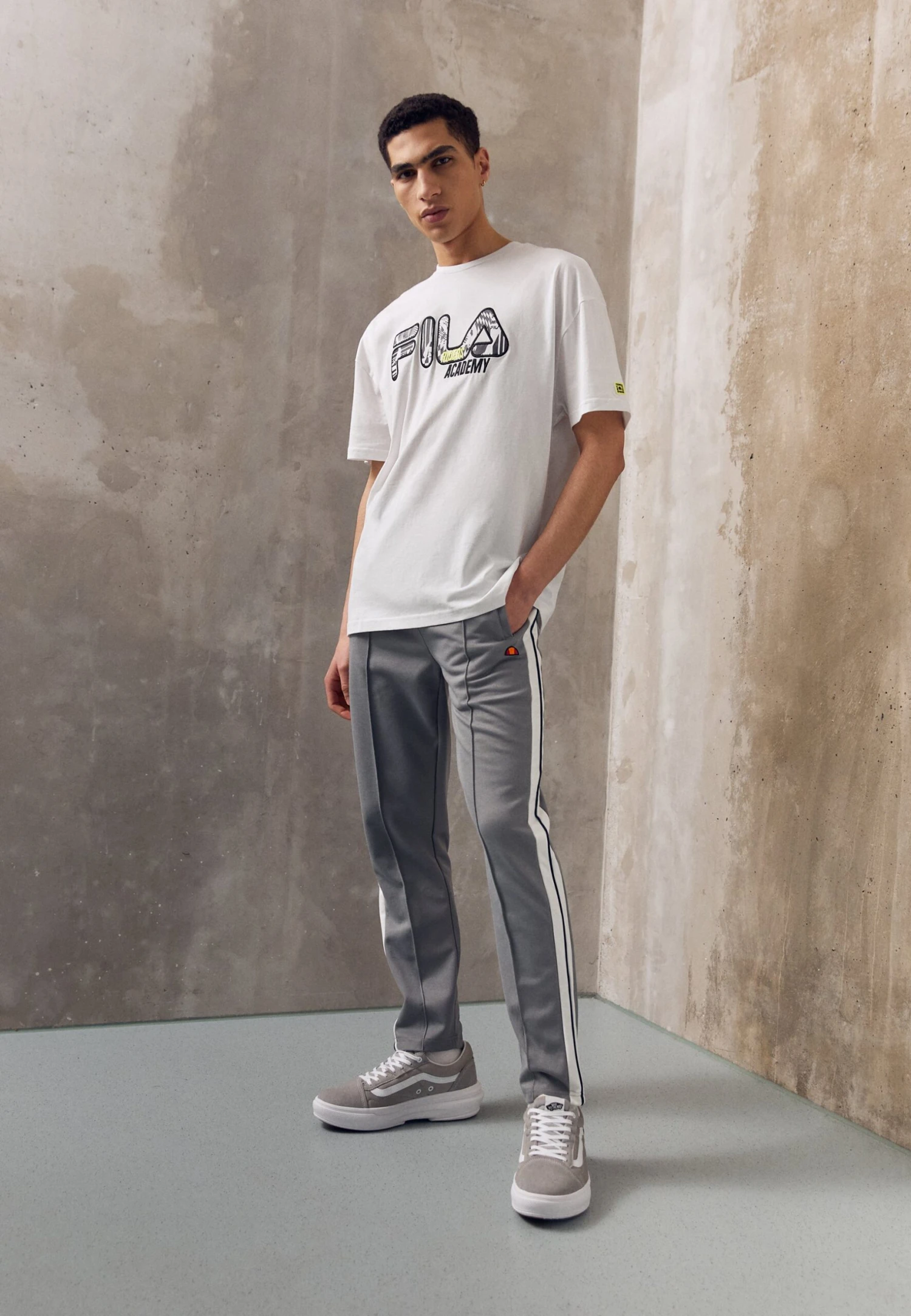 Fila Vr46 Oversized Tee - Camiseta Estampada - Bright White 2 Fila Vr46 Oversized Tee - Camiseta Estampada - Bright White - Imagen 2