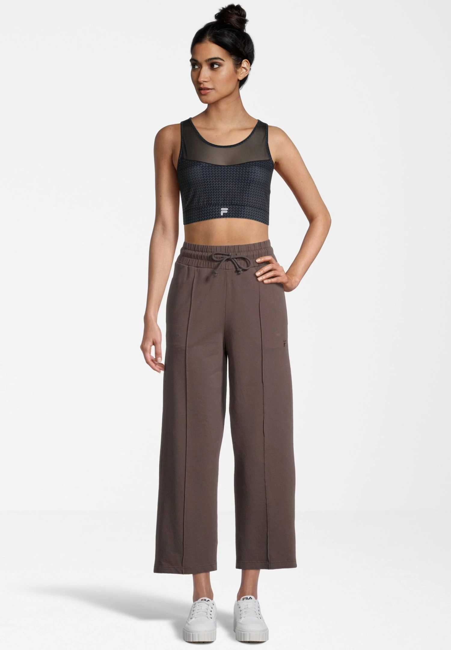 Fila Apparel Ribe Aop - Sujetadores Deportivos Con Sujeción Media - Black Pills Camo Aop 2 Fila Apparel Ribe Aop - Sujetadores Deportivos Con Sujeción Media - Black Pills Camo Aop - Imagen 2