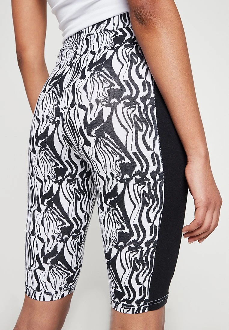 Fila Bilboa Aop- Medias - Bright White Abstract Zebra Aop 5 Fila Bilboa Aop- Medias - Bright White Abstract Zebra Aop - Imagen 5