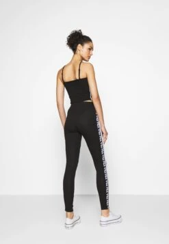 Fila Tasya - Leggings - Black/Bright White -Fila ca7bf11732e04306bb780c066dadac77