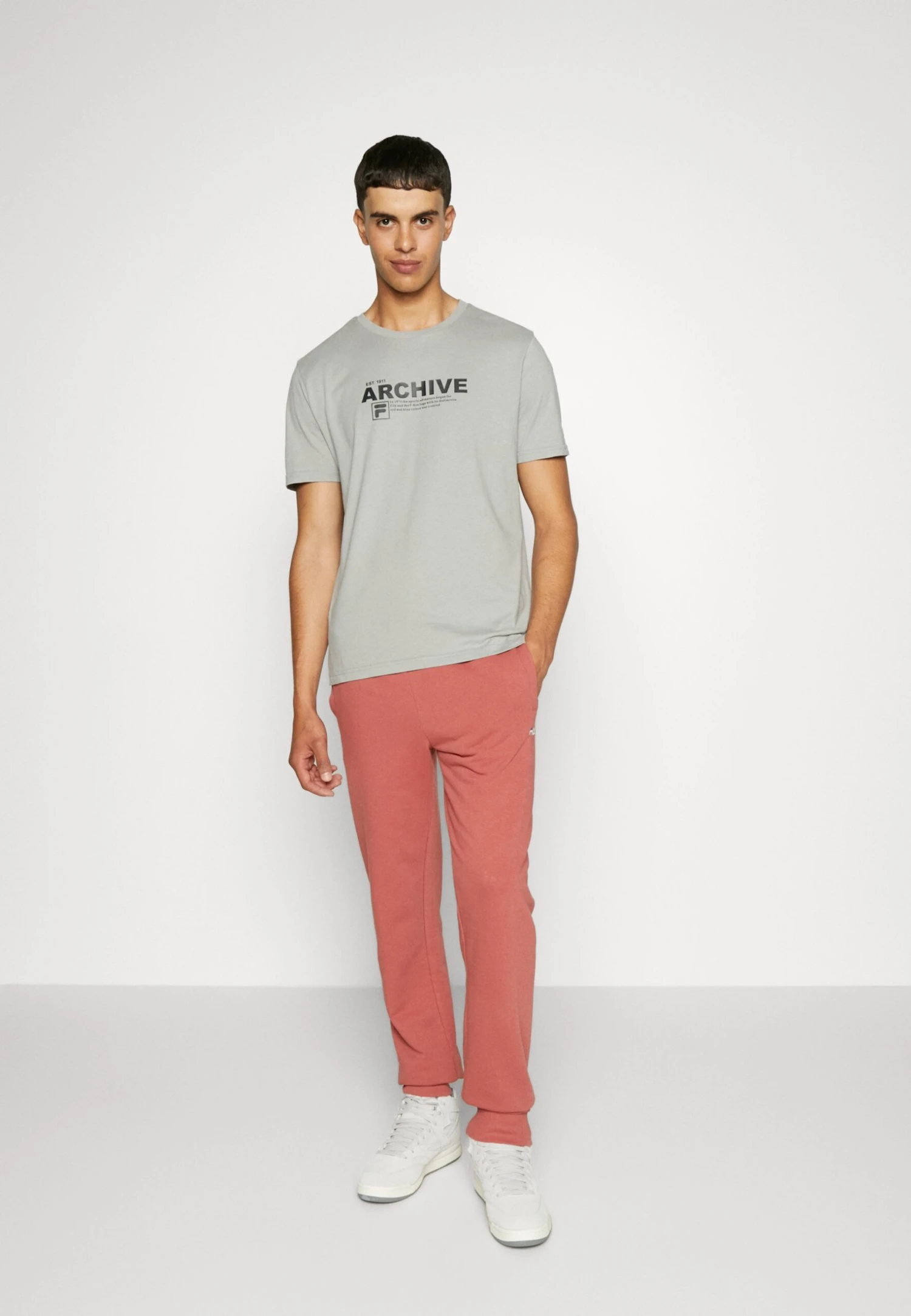 Fila Braives Pants - Pantalones Deportivos - Marsala 5 Fila Braives Pants - Pantalones Deportivos - Marsala - Imagen 5