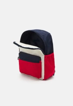 Fila Bury Small Easy Backpack Unisex - Mochila - Medieval Blue/Antique White/True Red 7 Fila Bury Small Easy Backpack Unisex - Mochila - Medieval Blue/Antique White/True Red -Fila cdc9e4b2c36546b5bc4466d9582ff644