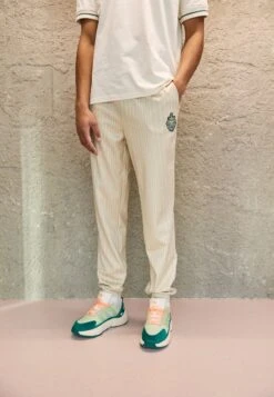 Fila Taarstedt Striped Track Pants - Pantalones Deportivos - Fields Of Rye/Antique White