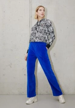 Fila Breza Cropped Hoody - Sudadera - Bright White