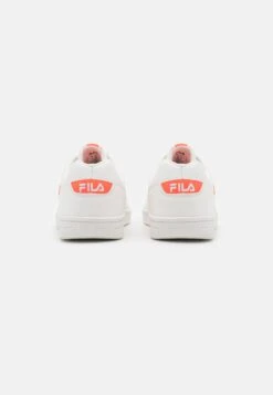 Fila C. Court Unisex - Zapatillas - White/Fiery Coral -Fila fdb615c0c5a74e60aa00355b845f1996