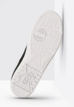 Fila Highflyer L - Zapatillas - Black White -Fila ff60fb7e84924e4581fe392dddaba147